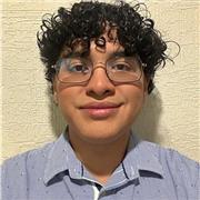 Medico Pasante de Servicio Social del IPN da clases de Medicina, incluyendo materias de ciclos básicos y clínicos